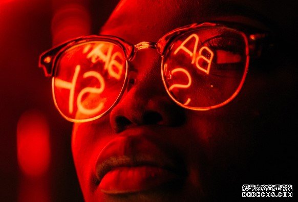 实力蓝冠注册 为什么苹果