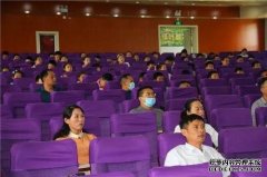 杏鑫锡林郭勒盟第二中学举办“法治进校园”活